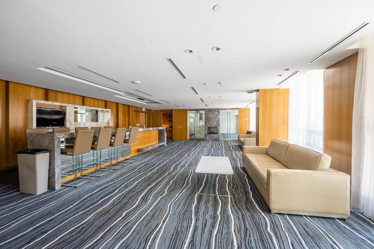 Luxury Suite With Private Patio In Downtown טורונטו קנדה